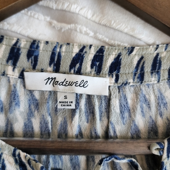 Madewell flowy blouse - Picture 3 of 14